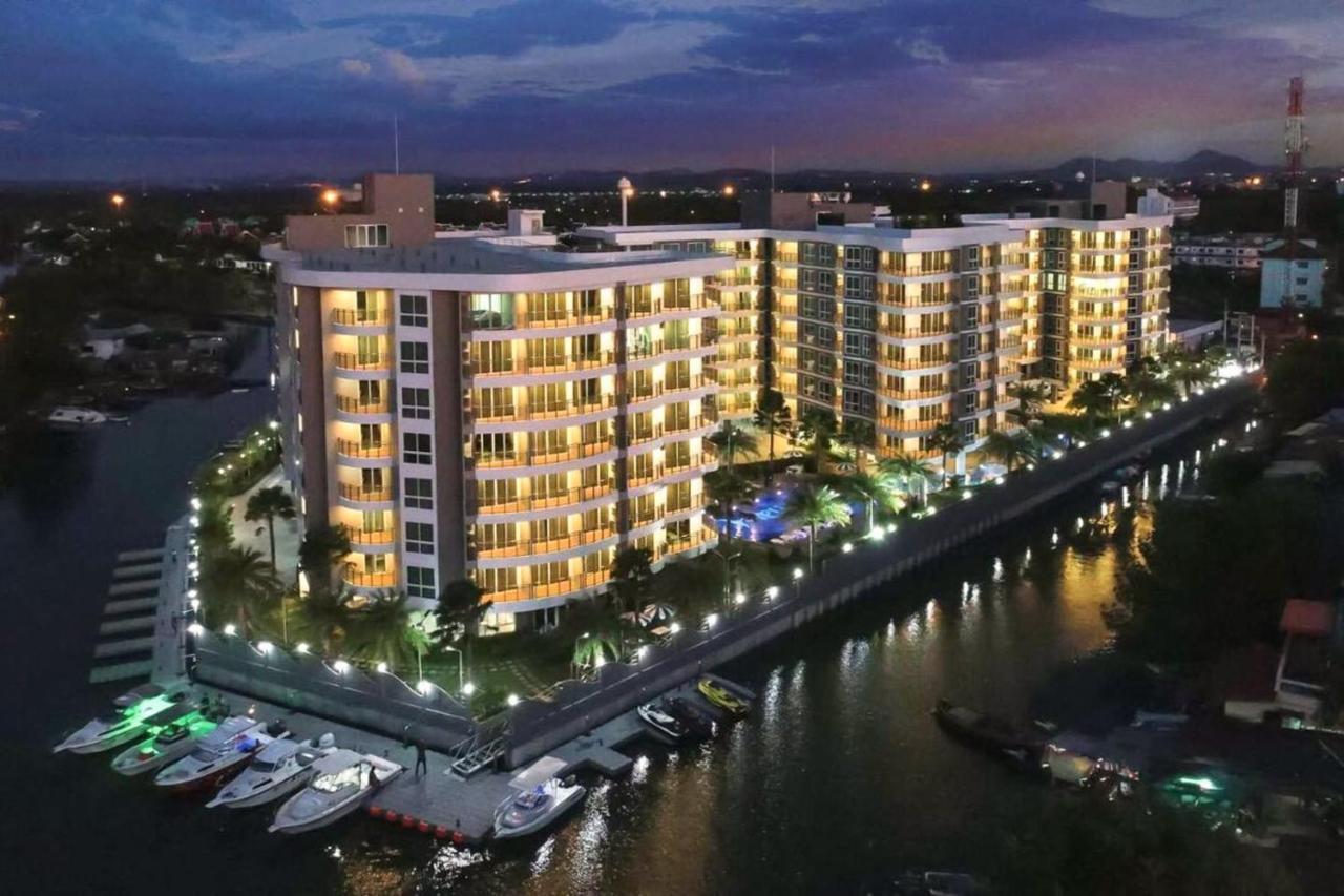 Whale Marina Condominium Наджомтьєн Екстер'єр фото