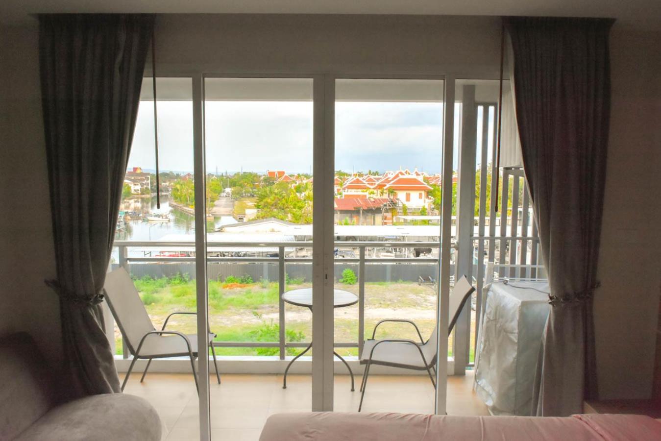 Whale Marina Condominium Наджомтьєн Номер фото